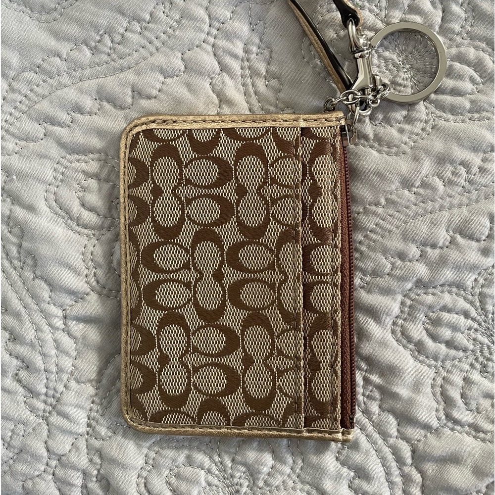 Coach wristlet and keychain